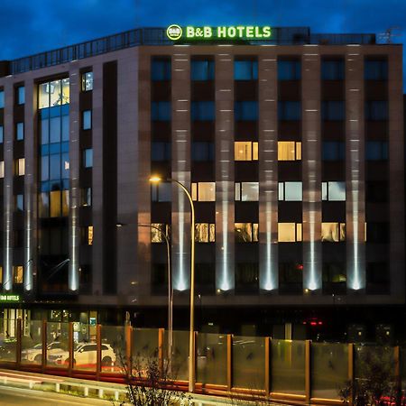 B&B Hotel Warsaw East Exterior foto